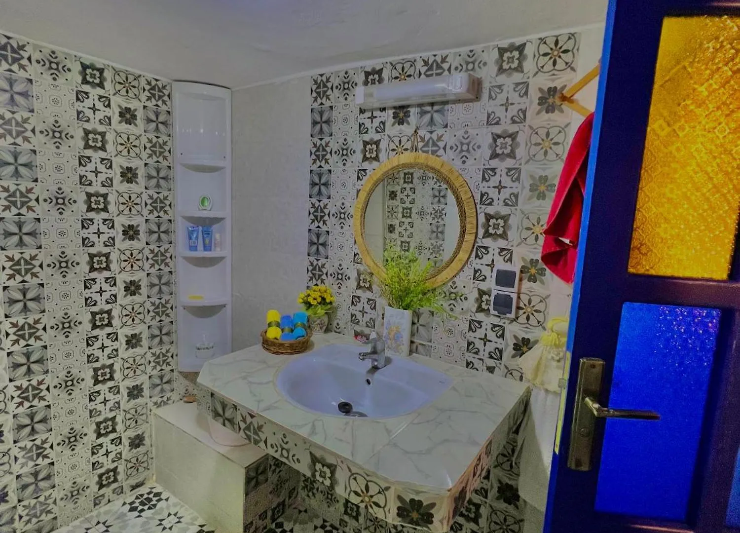 אסאוירה Riad Dar Mami מרוקו